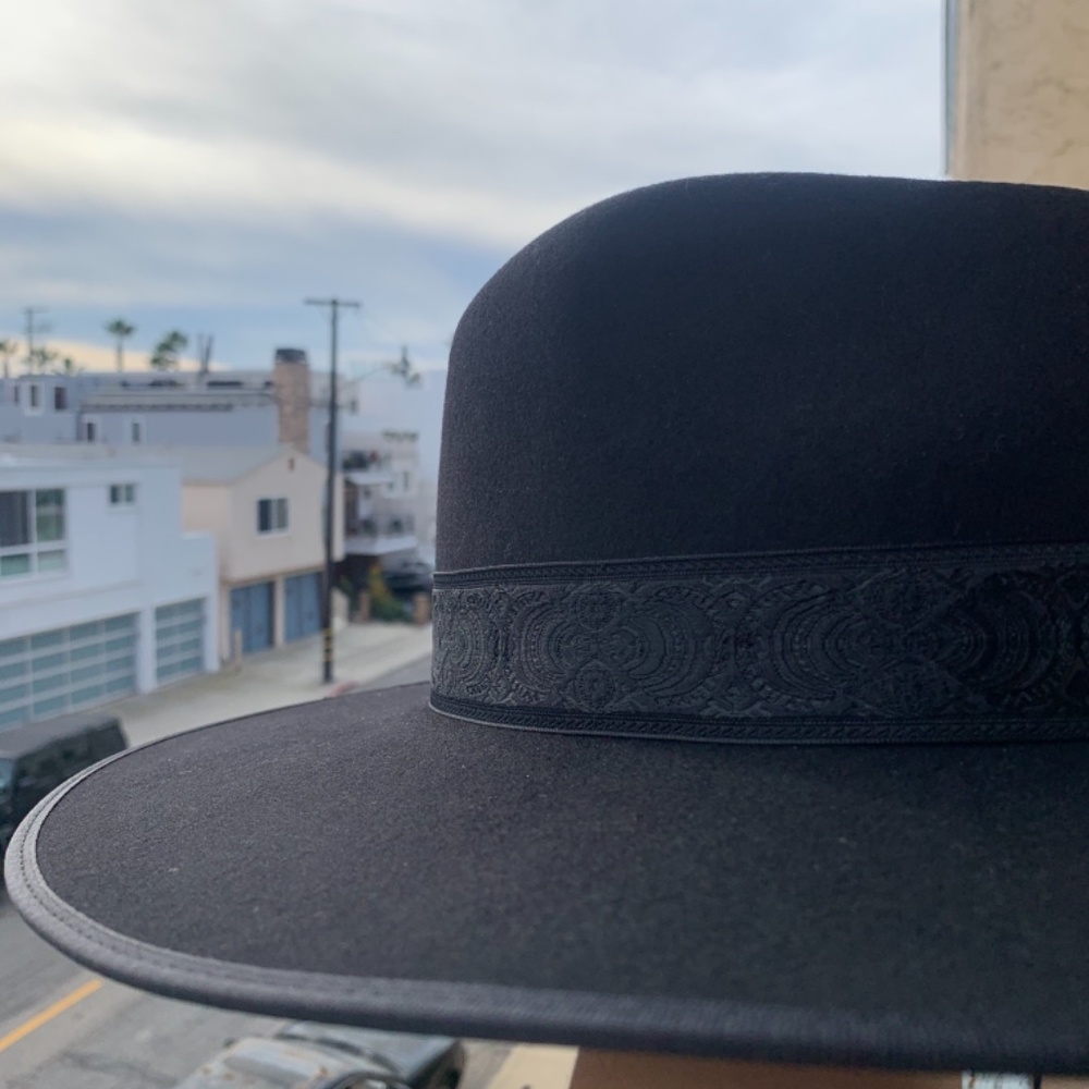 Lack of Color - Noir Rancher Special - Picture 5 of 8